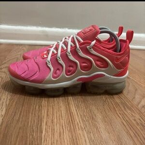 Nike Air VaporMax Plus Pink Blast